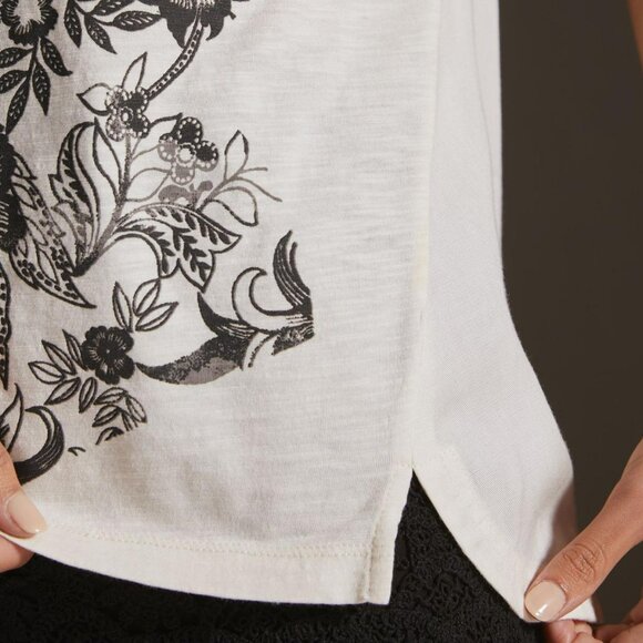 Black&Cream Colored, V-Neck Short-Sleeve Top- Pre Loved Anthroplogie - Picture 6 of 12